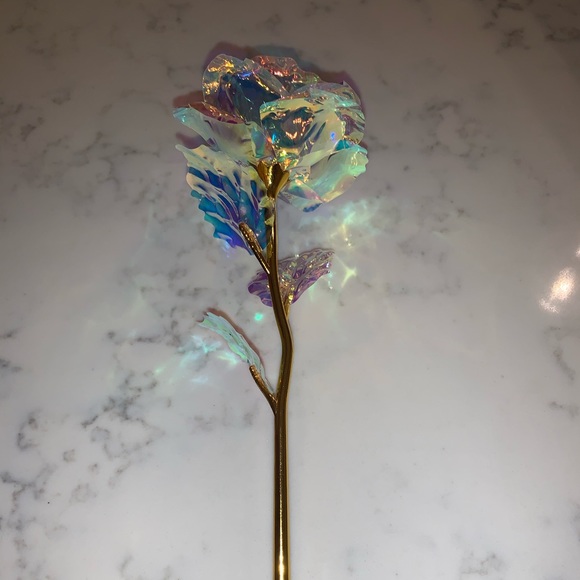 24 K Golden Rose Flower - Picture 3 of 4